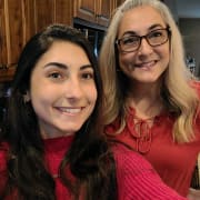 About Jeanine and Valerie Panarelli inception-app-prod/NzQ4YjJjNDctYmIyZS00NDU3LThhYTctZTE3MDc4ZmUzNjNh/content/2022/09/752ba51fe2ac844084cef0cf49a930d844f5a417.jpg