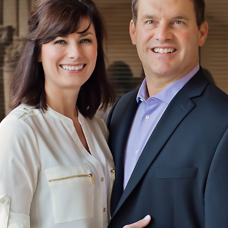 About me inception-app-prod/NDMzODQyNDYtNTYwZS00NjU5LThkMzYtZTJiMzFhYjFiYmU4/logo/2018/10/Team Image.jpg