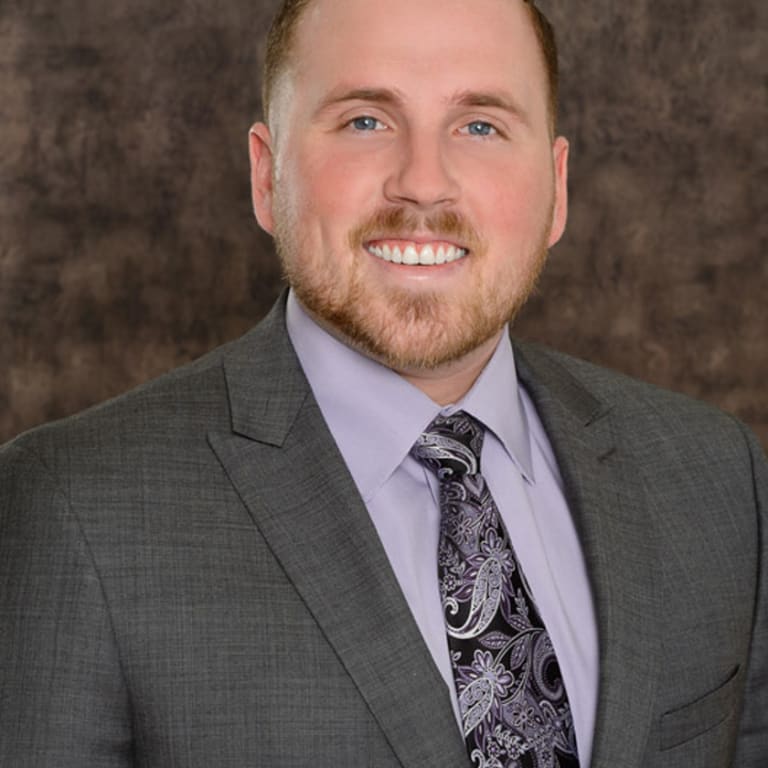 inception-app-prod/NjNjNWI0NWYtMGIwMS00YWU1LWJiYWYtZTNkZTc1MmMzYzVj/content/2021/03/cole-maurer.jfif