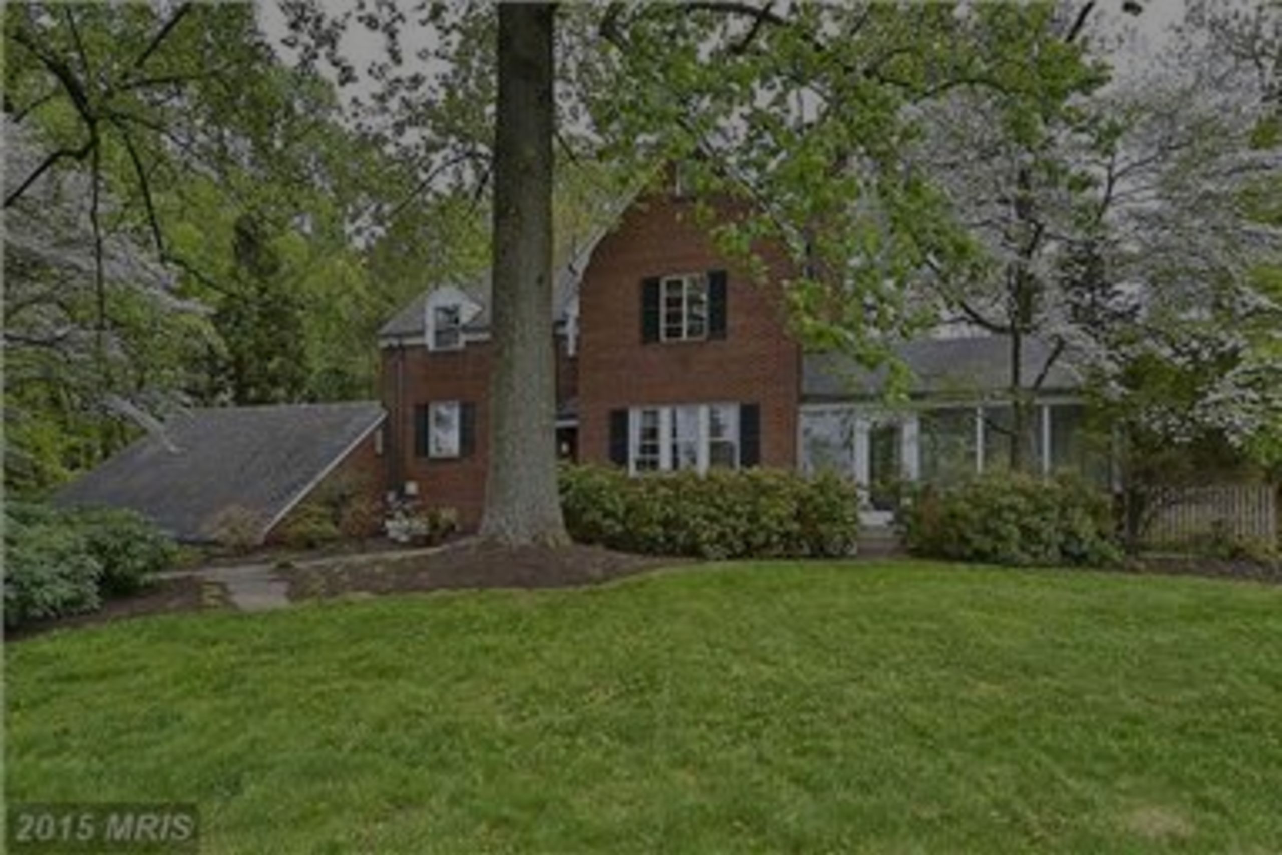 SOLD: 7124 GREENTREE RD, BETHESDA, MD