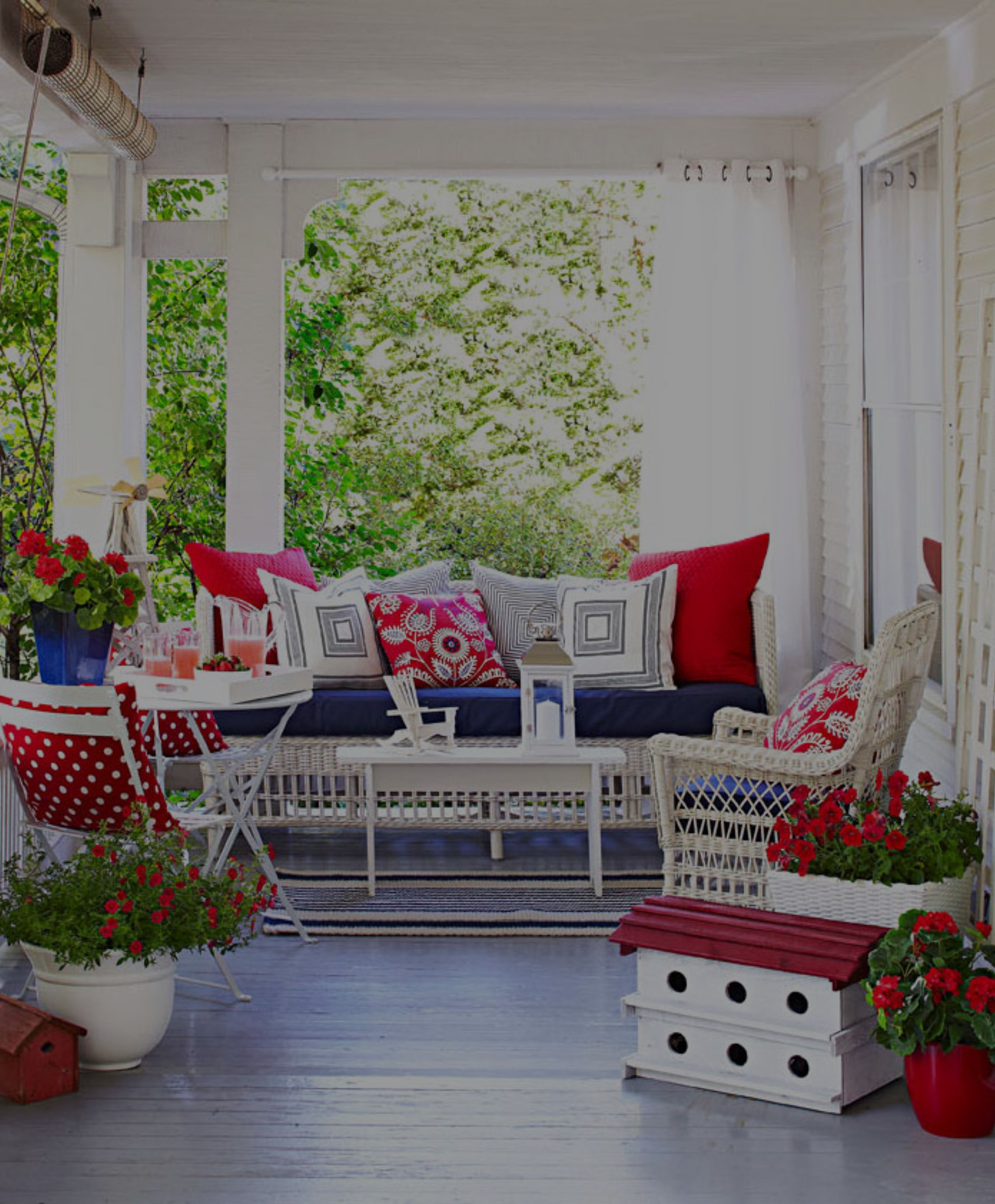 Tips To Make An Inviting Front Porch