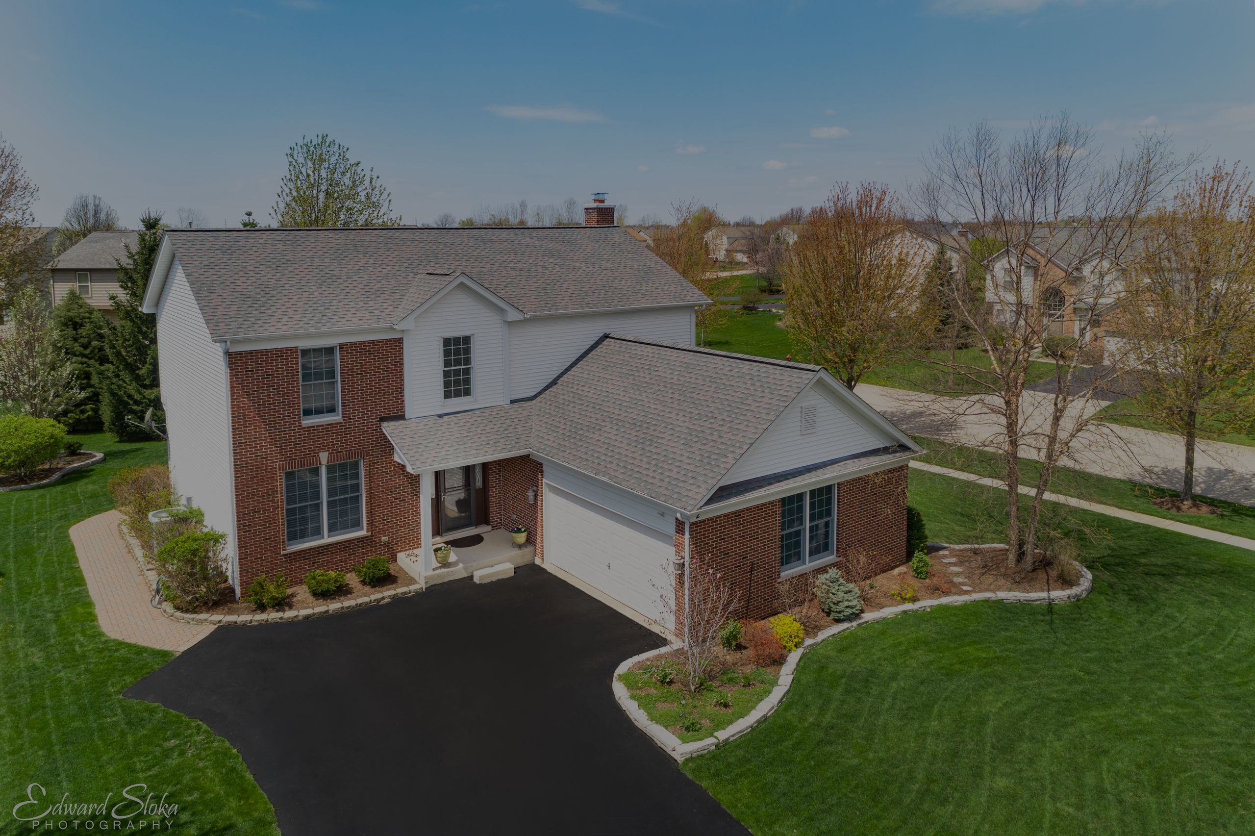 New Listing! 2 Charminster, Algonquin, IL $339,900