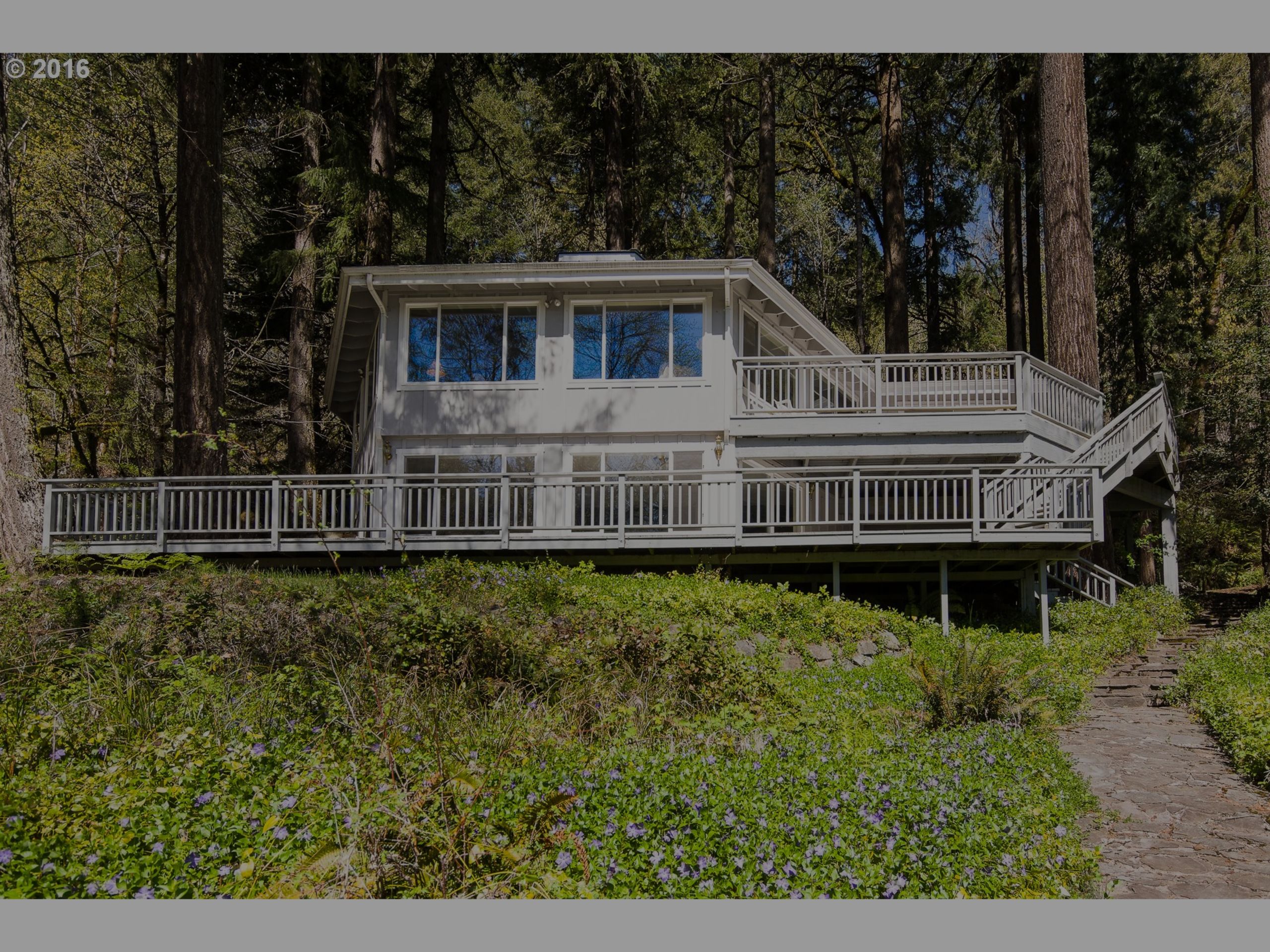 47272 MCKENZIE HWY, VIDA, OREGON