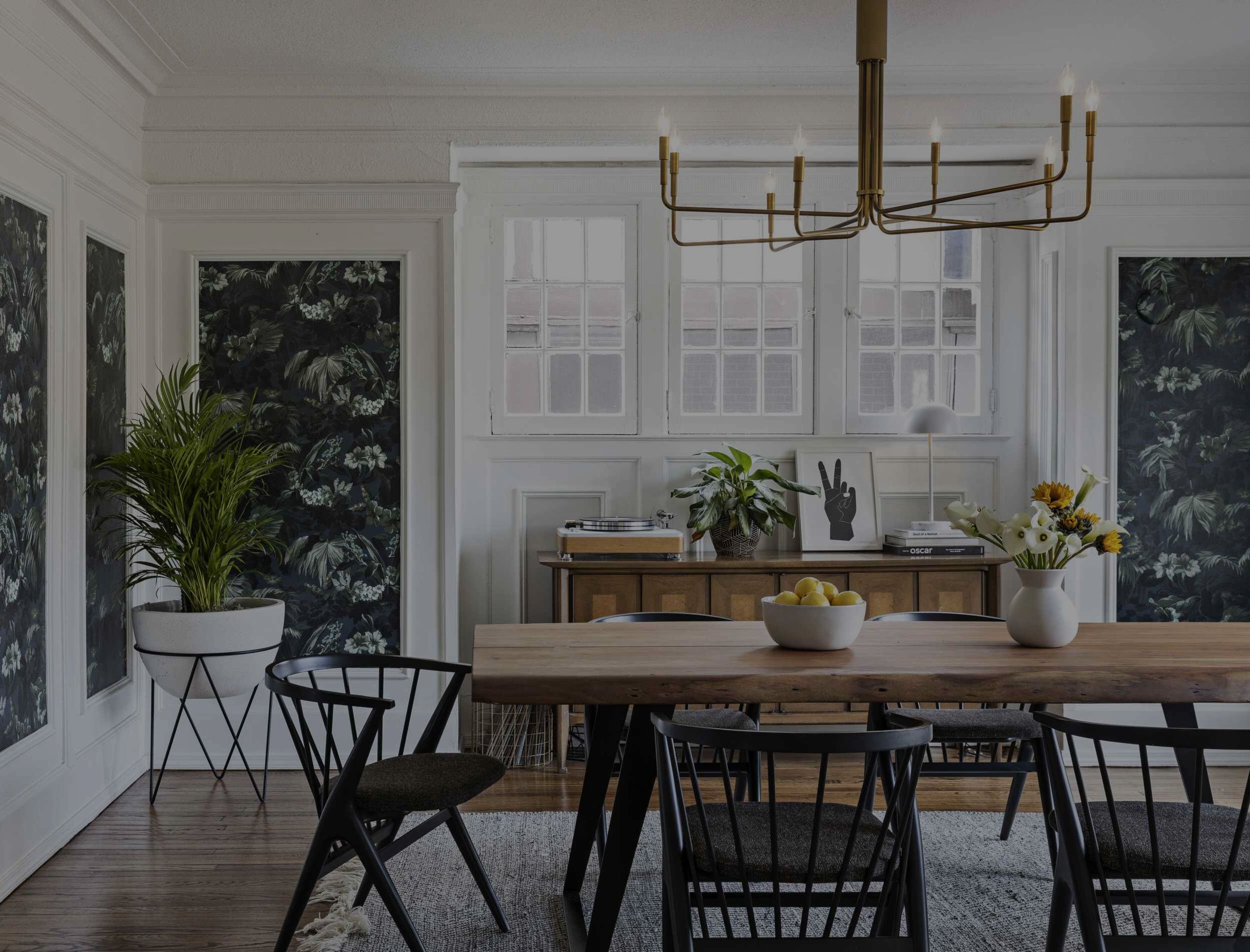 Upgrade Your Dining Room Decor with Simple Elegance
