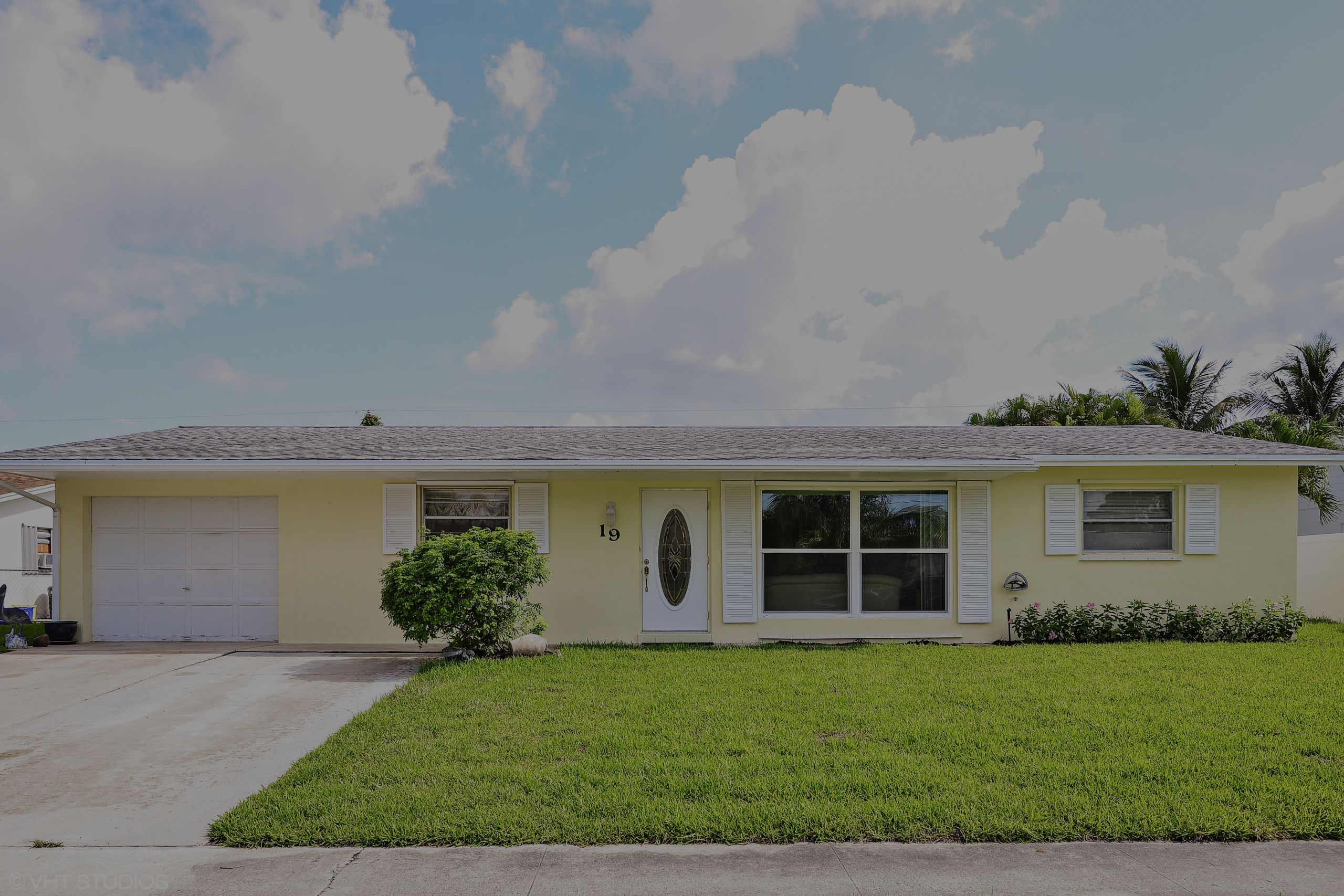 FOR SALE in Tequesta, FL 33469