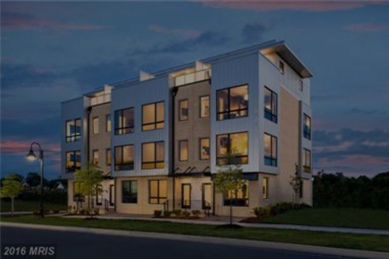 SOLD: 259 CROWN PARK AVE #1104, GAITHERSBURG, MD