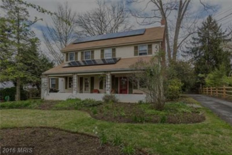 SOLD: 9901 GLEN RD, POTOMAC, MD