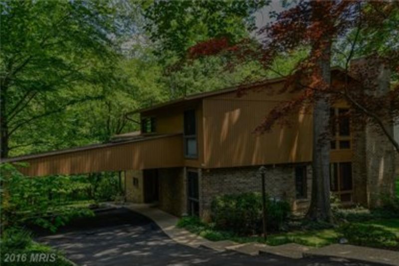SOLD: 10615 GREAT ARBOR DR, POTOMAC, MD