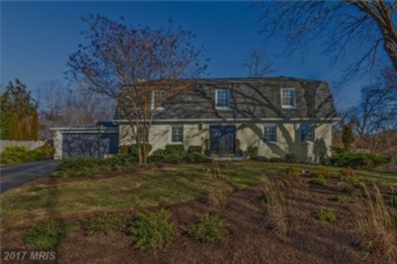 SOLD: 9900 BEDFORDSHIRE COURT, POTOMAC, MD