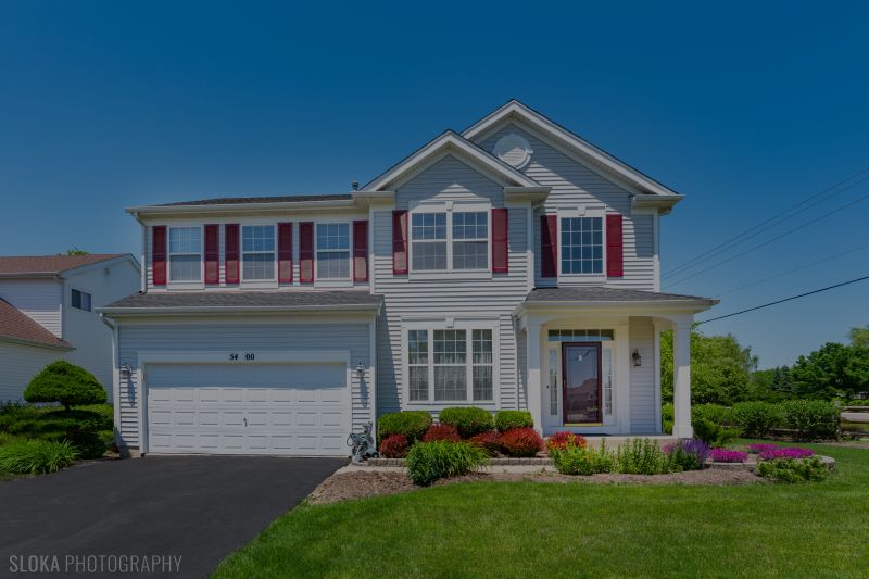 Just Listed in Carepntersville’s Shenandoah!