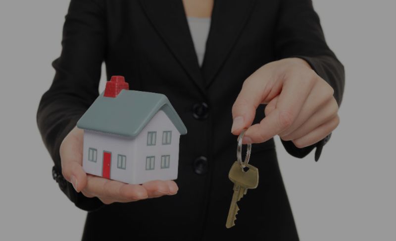 Let’s buy a house! What to look for in a real estate agent.