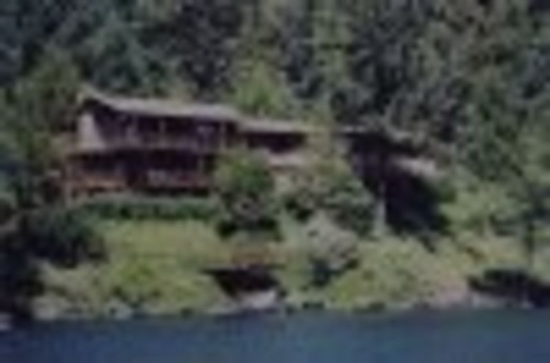 45864 MCKENZIE HWY, VIDA, OREGON