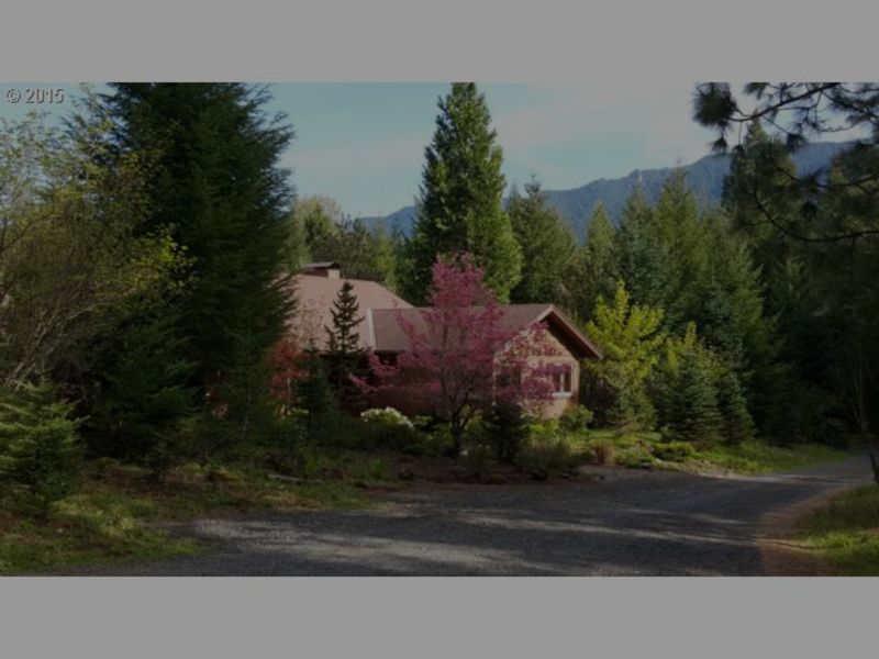 55855 MCKENZIE HWY, BLUE RIVER, OREGON