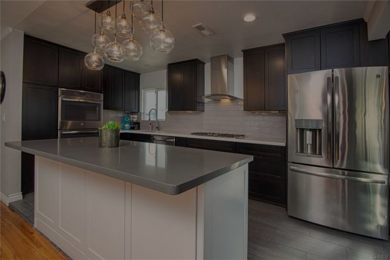 Dishing the Deets: 12th Street, La Verne