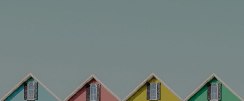 Move-Up vs. Second Home: Which One Is Right For You?