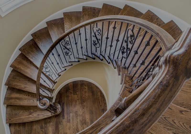 The Benefits of Selling Now, According to Experts