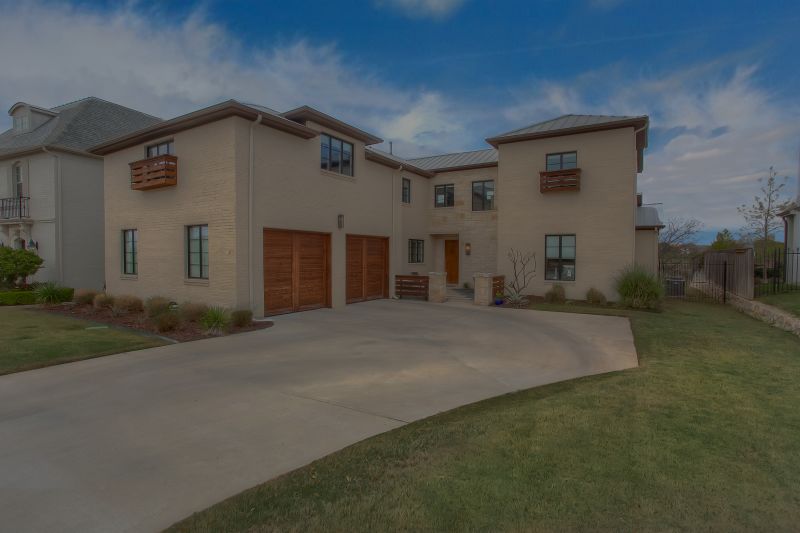 313 Creekview Terrace
