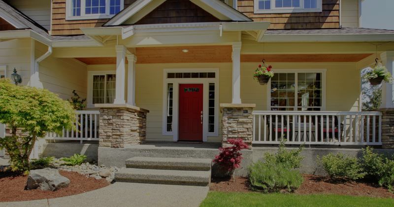 EASY WAYS TO BOOST YOUR CURB APPEAL