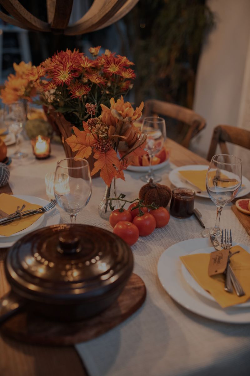 8 Tips for a Fun &amp; Memorable Friendsgiving this Year!