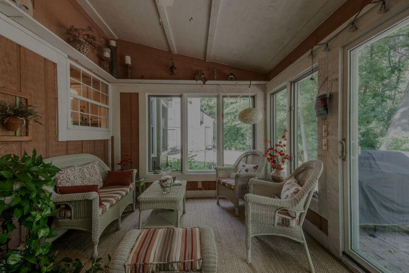 The Do’s (and Don’ts) of Making a Low Offer