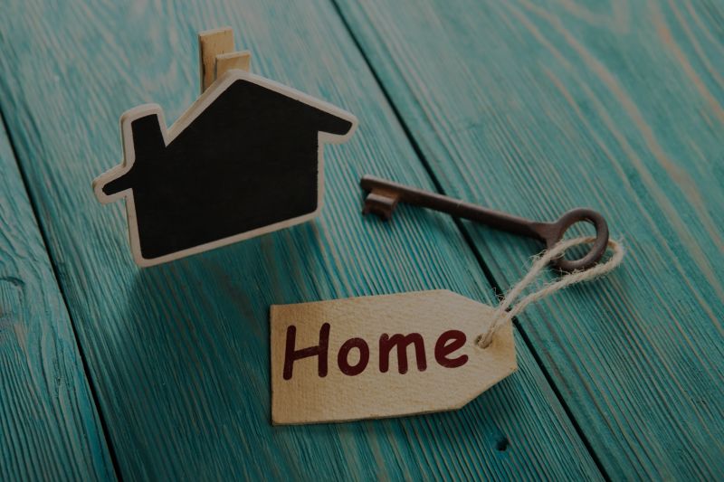 8 Benefits of Buying a House at Year&#8217;s End