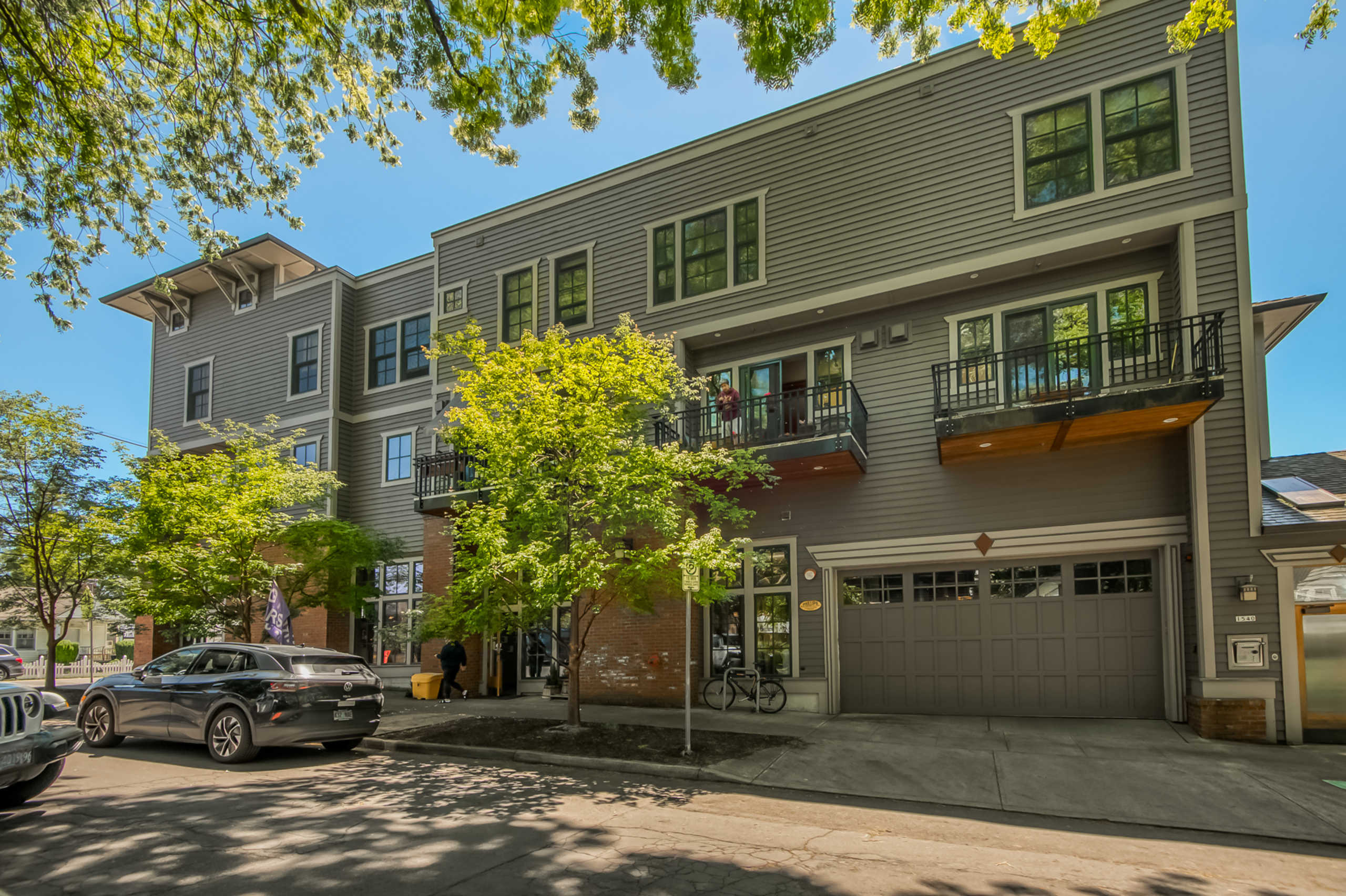 Westmorleland Condo - SOLD