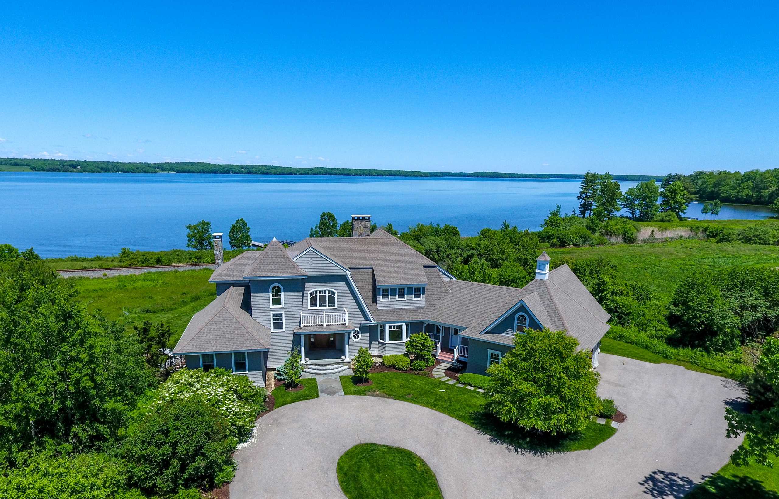 Fantastic waterfront on Great Bay!