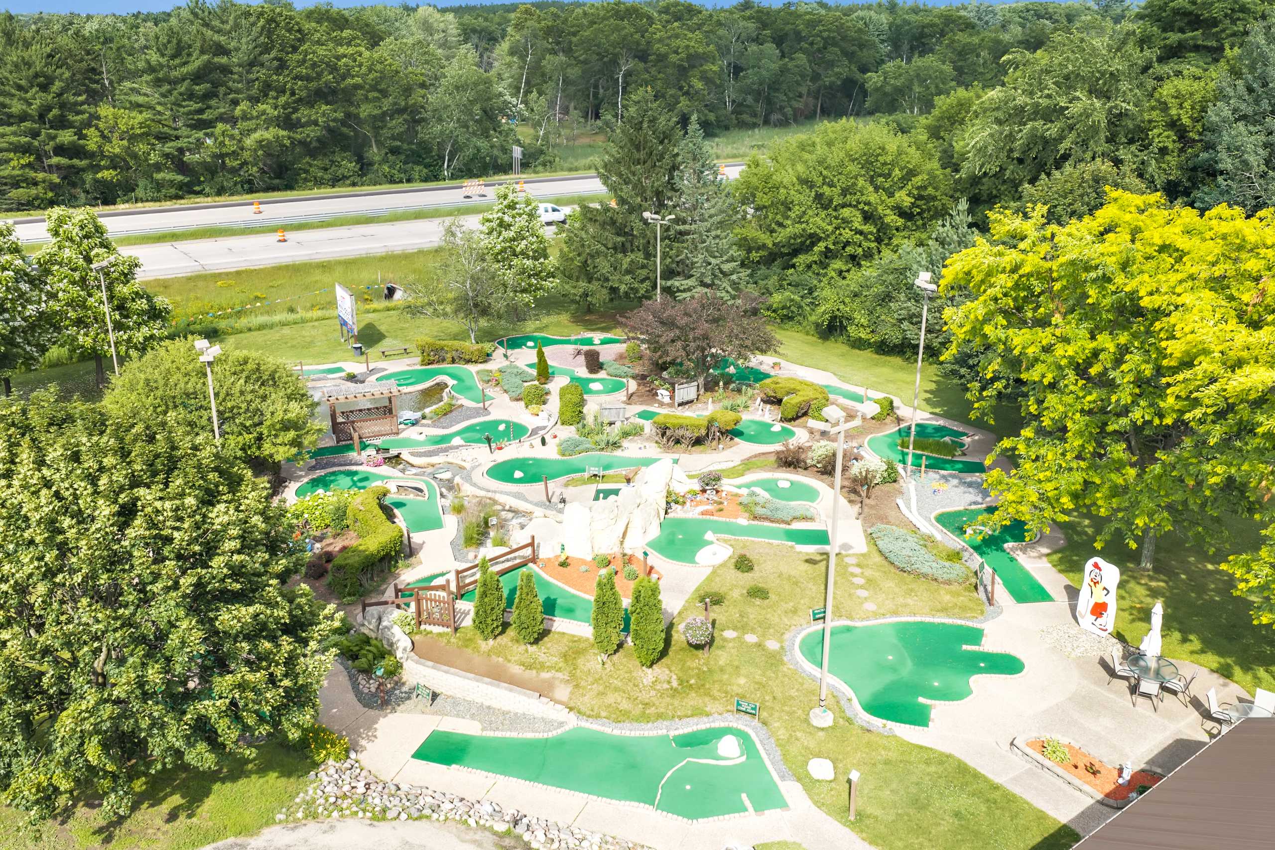 222 Grand Season Dr, Waupaca, WI 54981