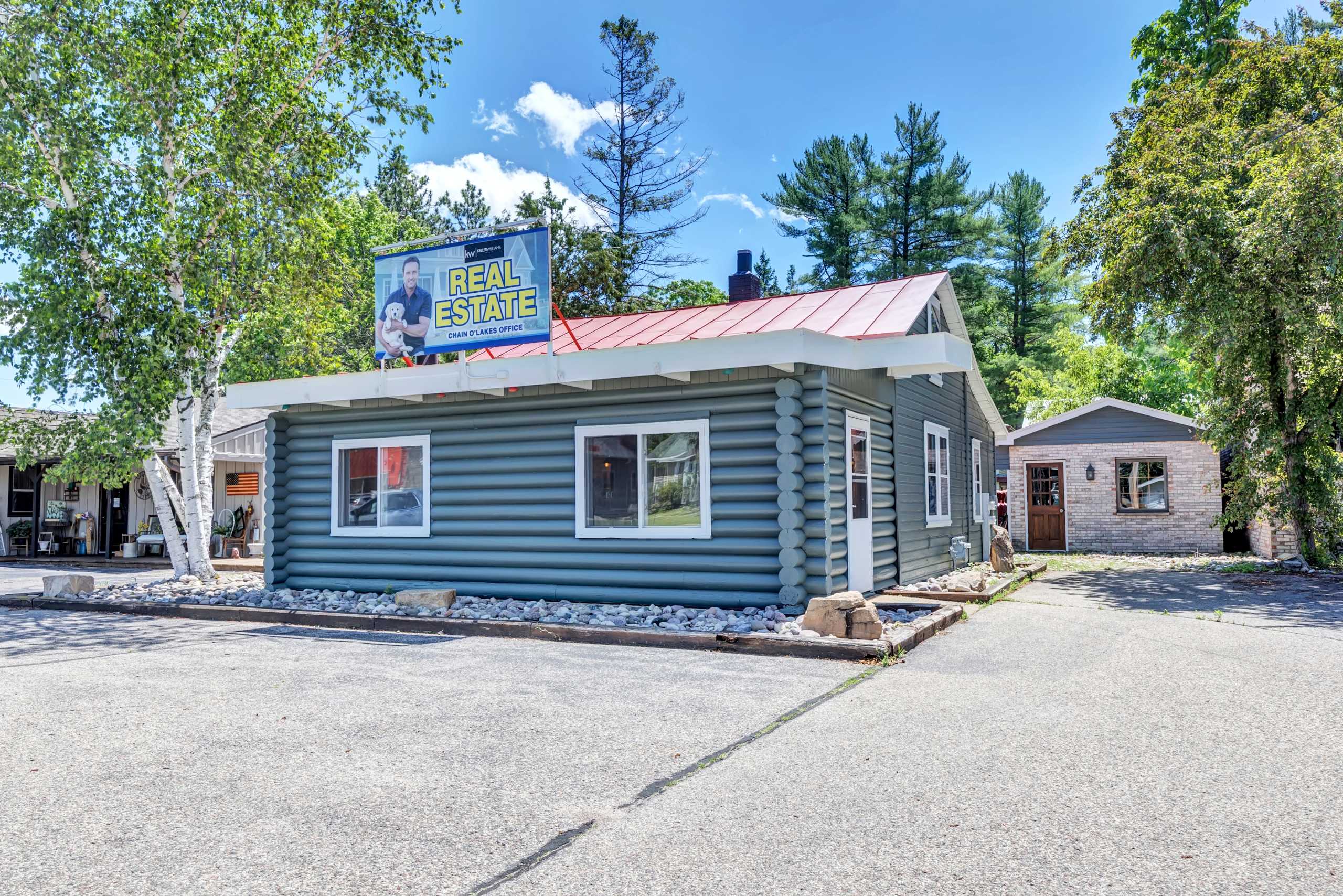 N2740 County Rd QQ, Waupaca, WI 54981