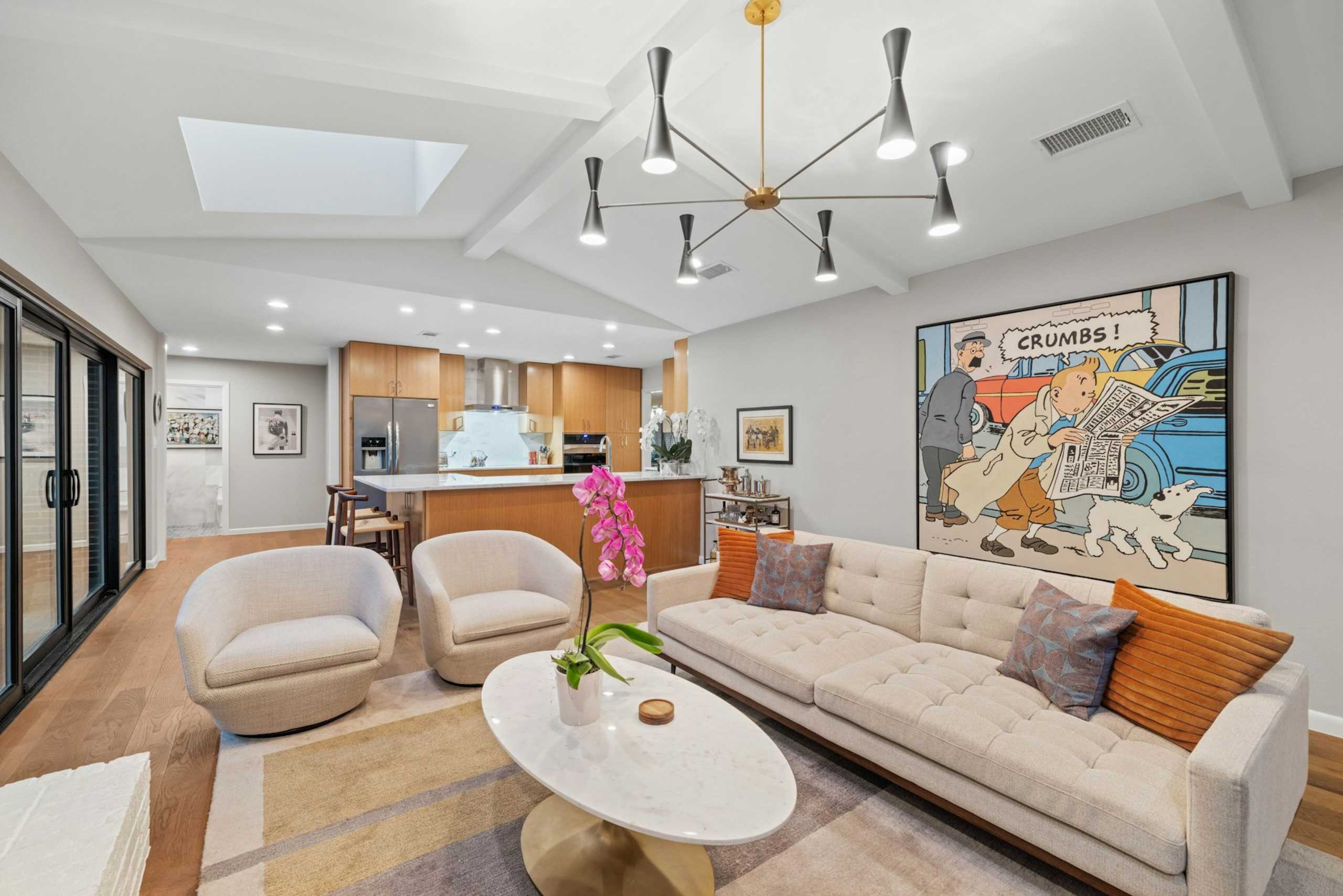 Complete renovation in 2021 in line with the home's design