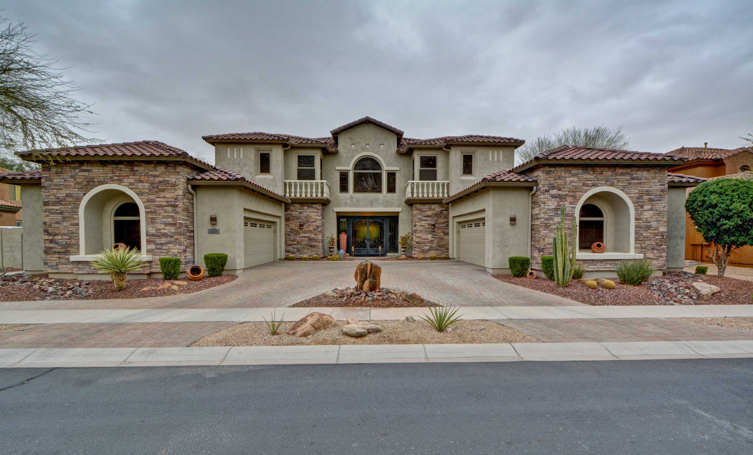 Sonoran Foothills Gated Commuity where you will find one of the regions most Luxurious Homes