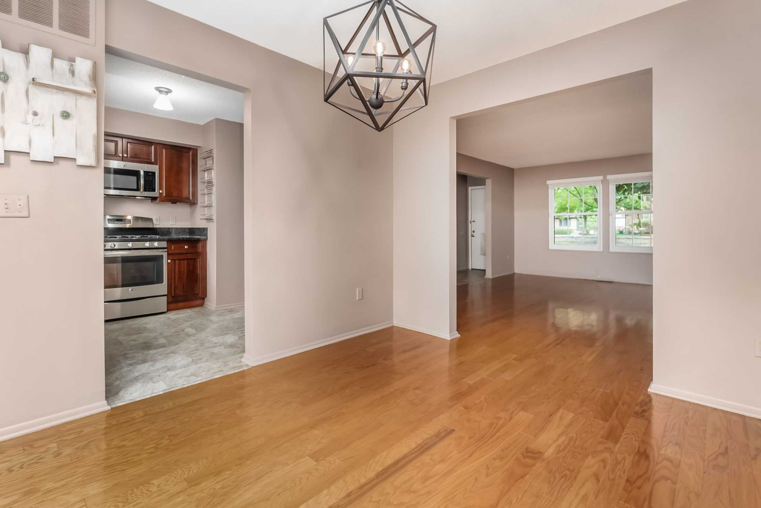 For rent in NW Columbus ; 2 br/1.5 ba with gas and water utilities included