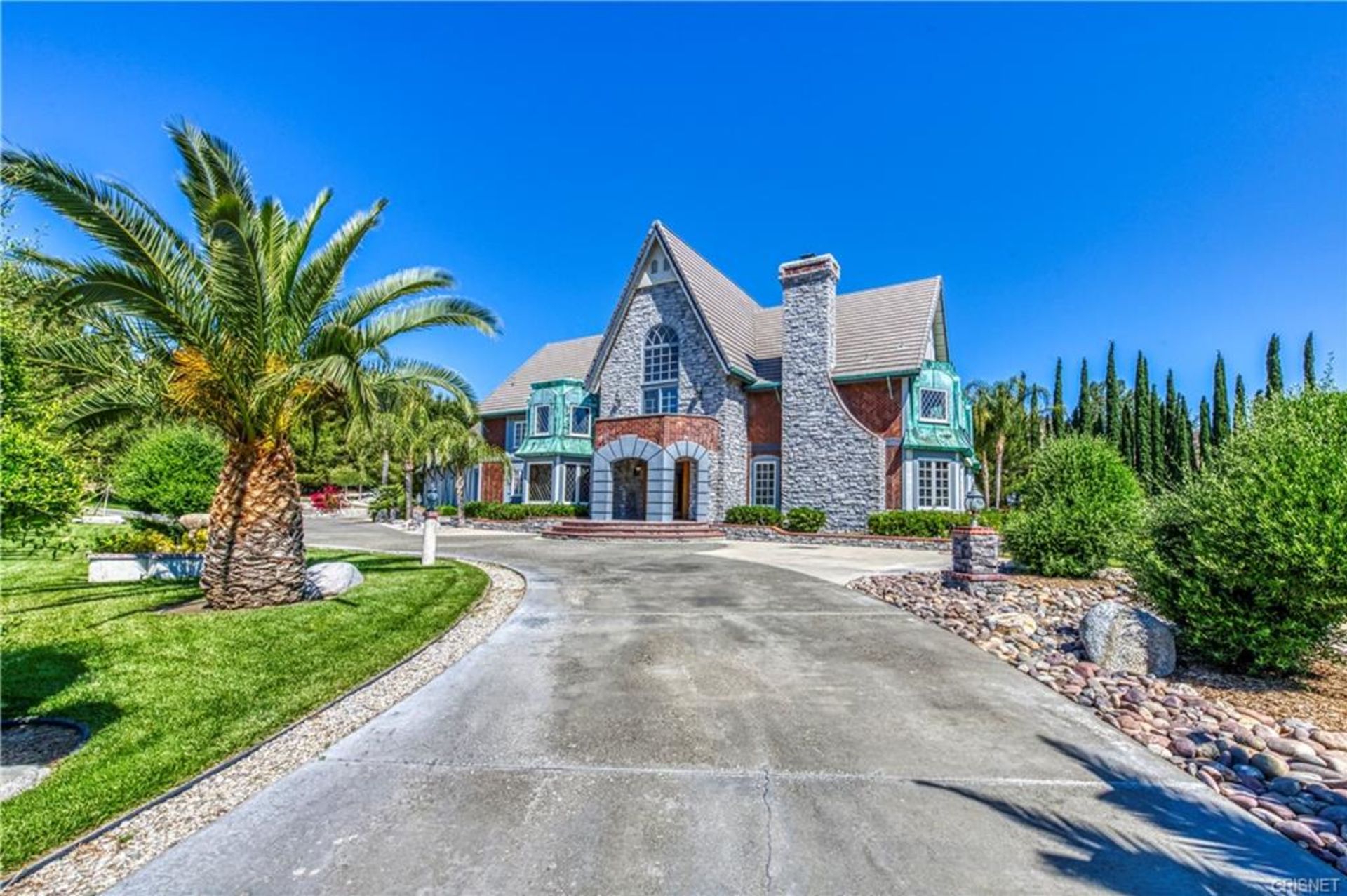 HOA Docs: What Buyers and Sellers Need To Know