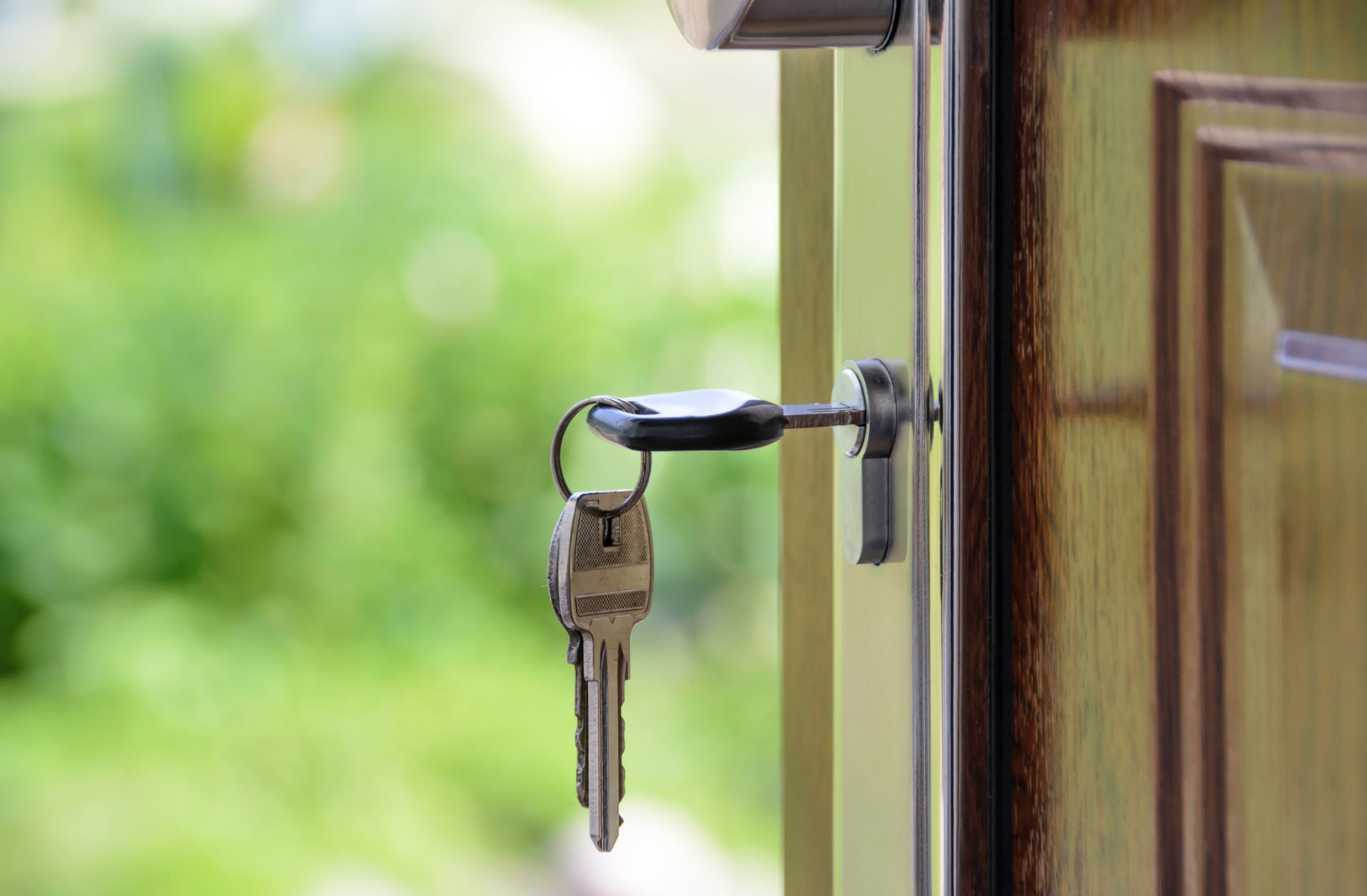 18 Tips For When You’re Stuck In Escrow