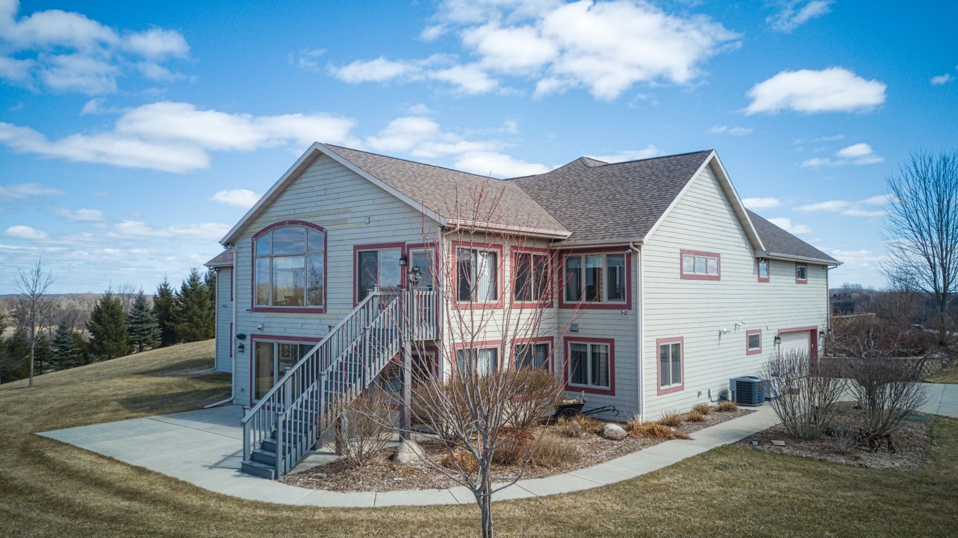 S62W28218 Ridge Valley Rd Waukesha, Wisconsin 53189-5609