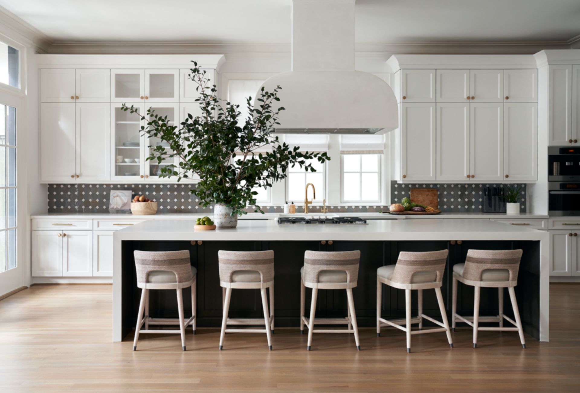 Finding Your Perfect Real Estate Partner: Top 5 Local Agents Compared