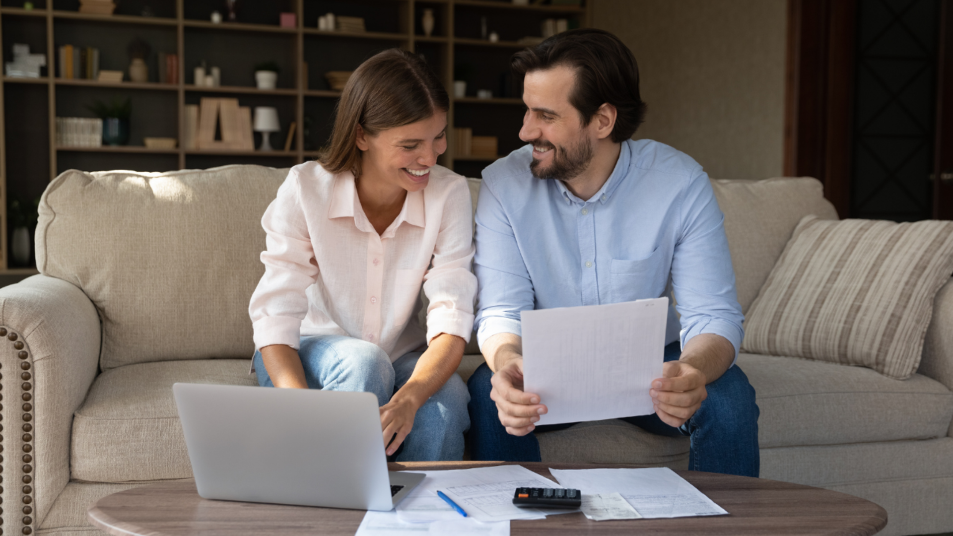 How Do Realtors Handle Multiple Offers? Here’s What You Need to Know