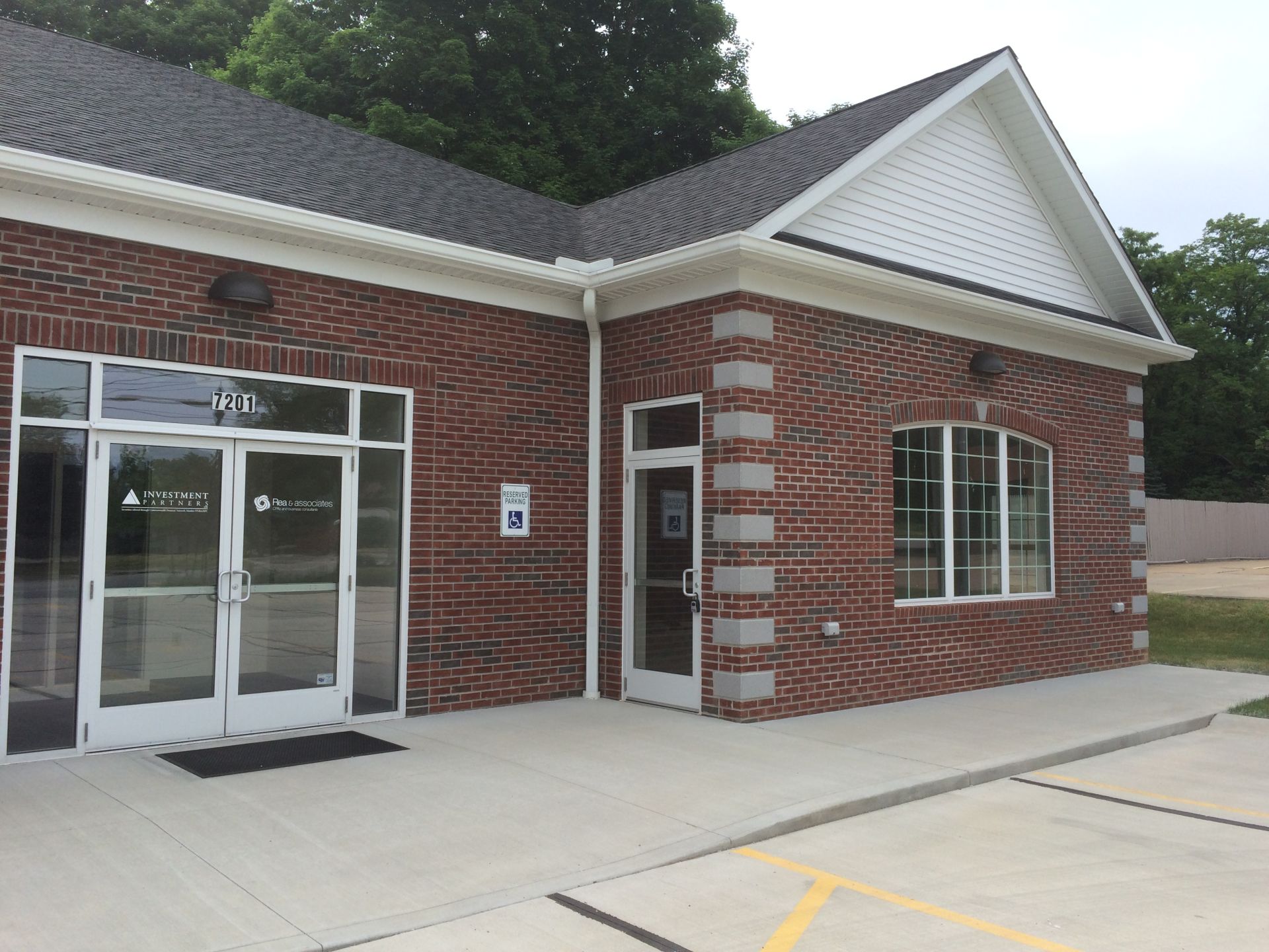 Price Reduction &#8211; Beautiful Office Space in Mentor, Ohio