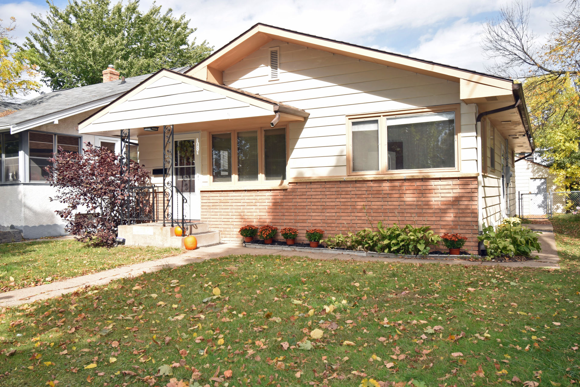 New on Market in St. Paul!