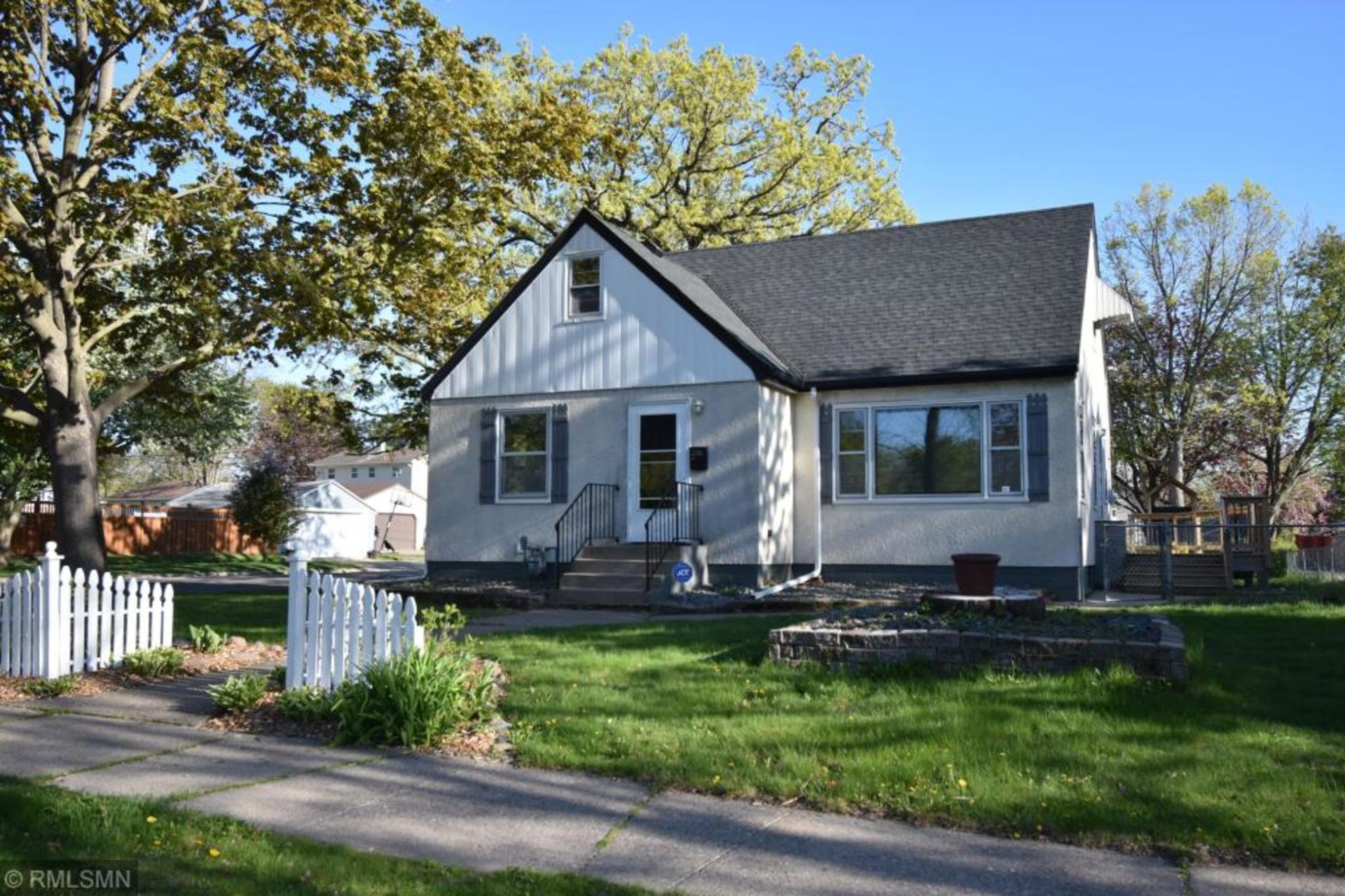 New on Market May 20th – Updated Home in St. Paul!
