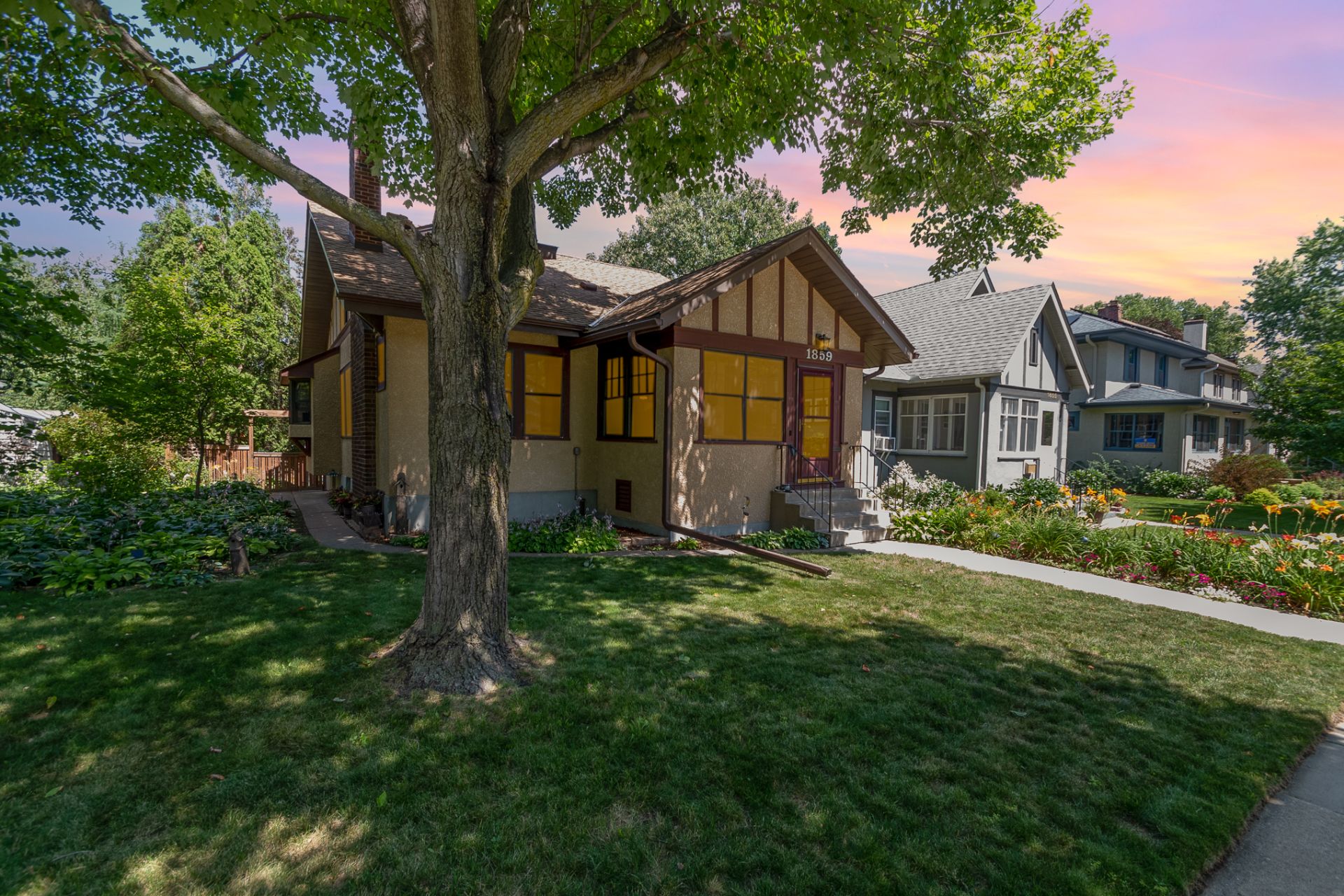 SOLD! St. Paul Listing – So many updates!!