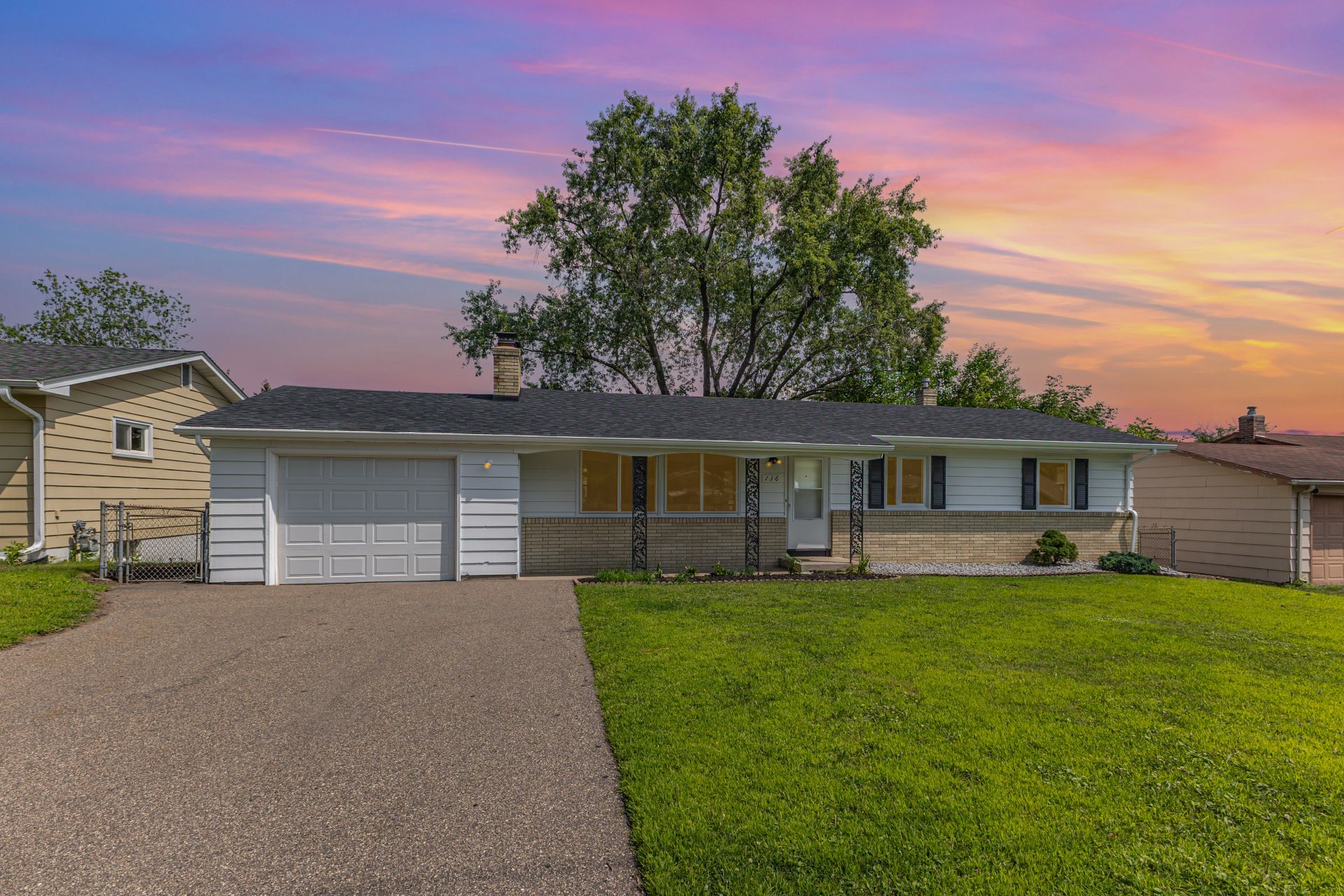 OPEN HOUSE SAT and SUN – 4-6pm.  Well Cared for home near Battle Creek Park – 3 Bedrooms/2 Baths, 2 Fireplaces!