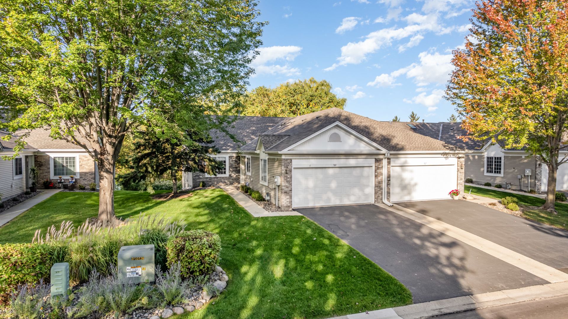 OPEN HOUSE Sat &amp; Sun, Oct 11/12 – 4:30pm to 6:00pm each day!