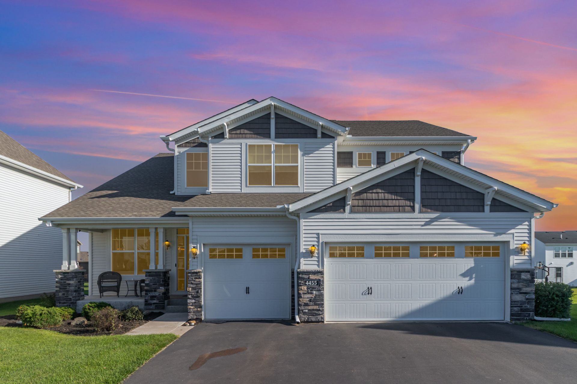 PRICE REDUCED AND OPEN HOUSE Saturday &amp; Sunday, November 1 &amp; 2 from 12:00-2:00pm