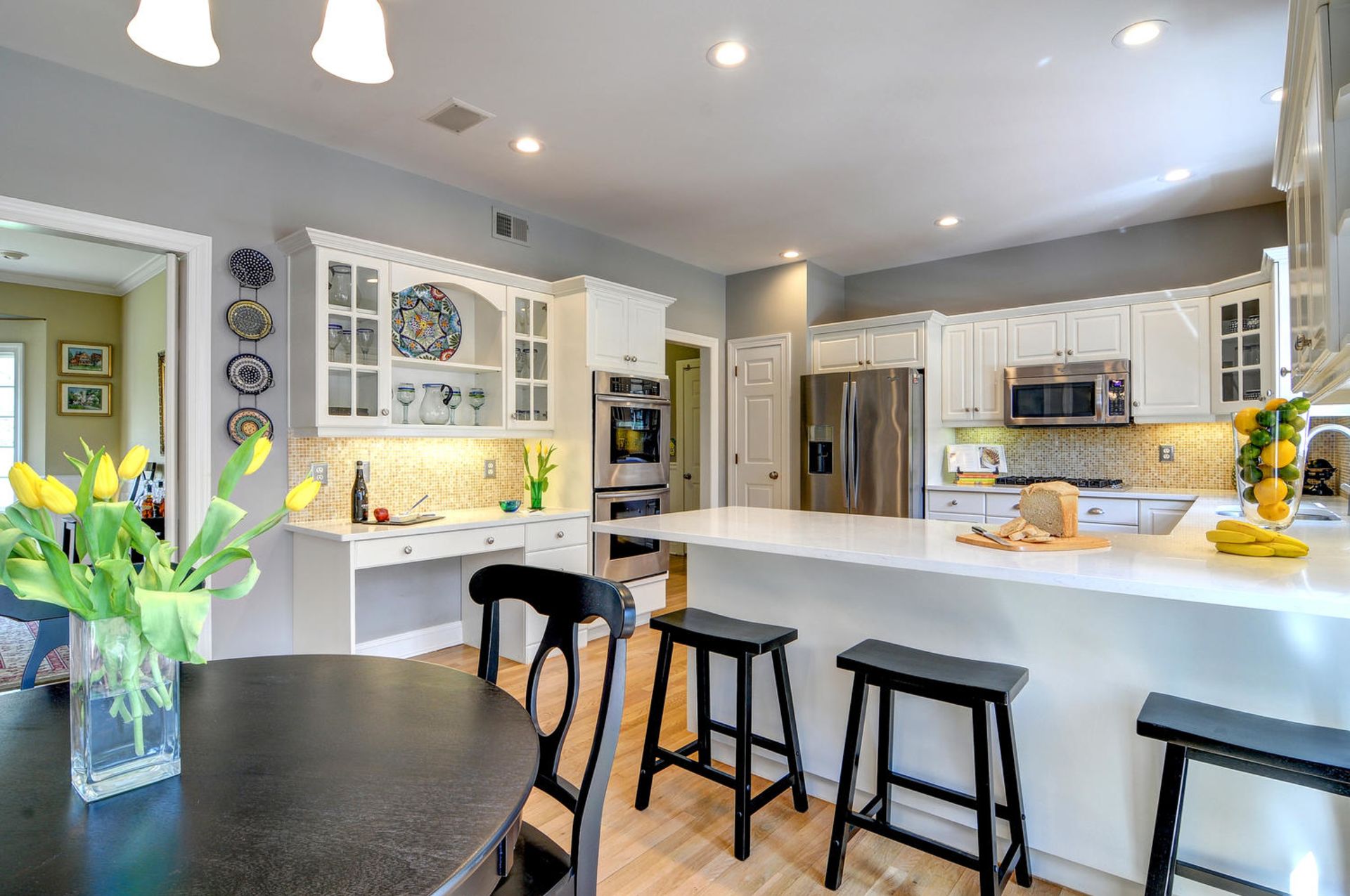 4 Luxury Home Staging Trends for 2023