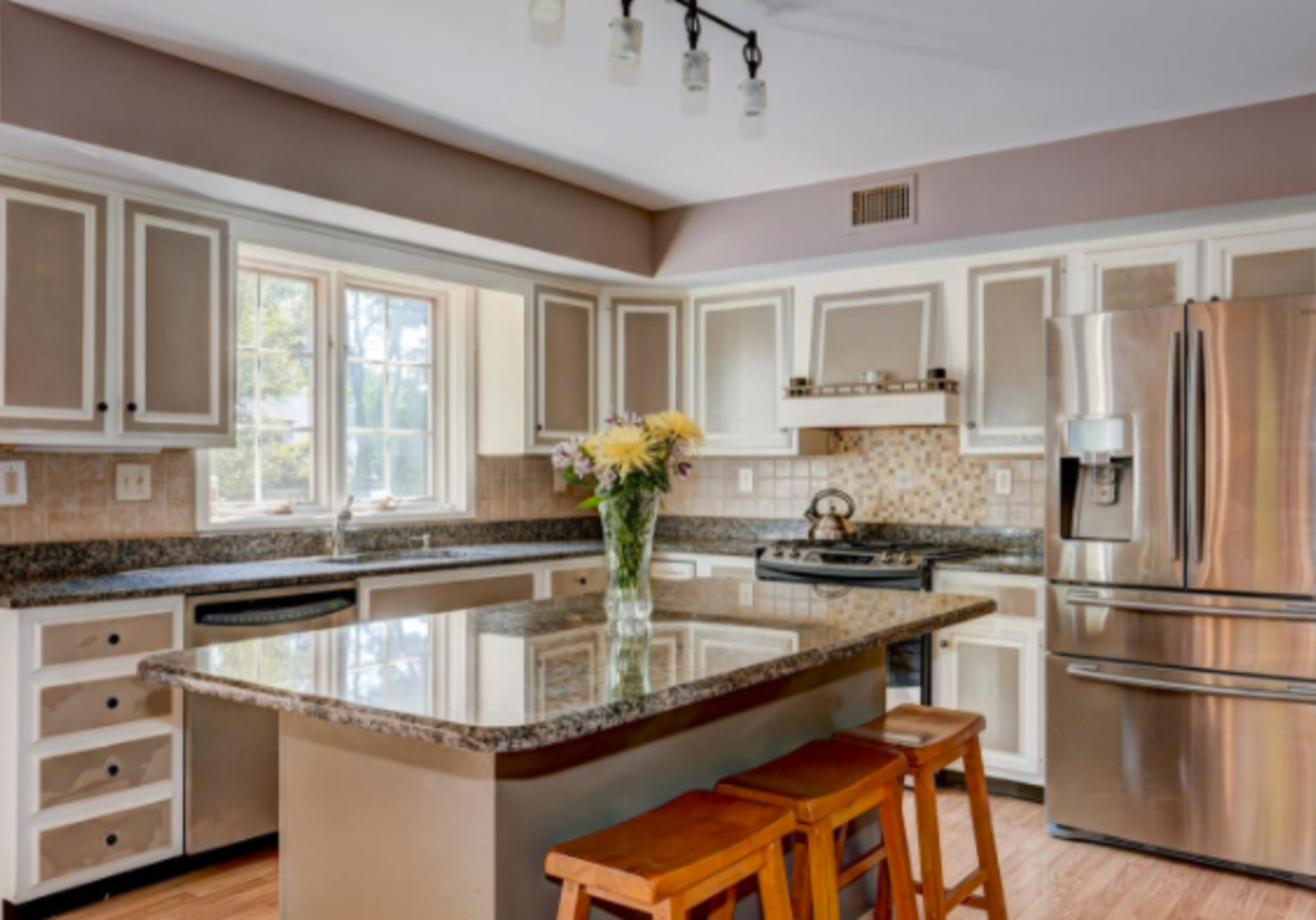 Featured Listings of the Week