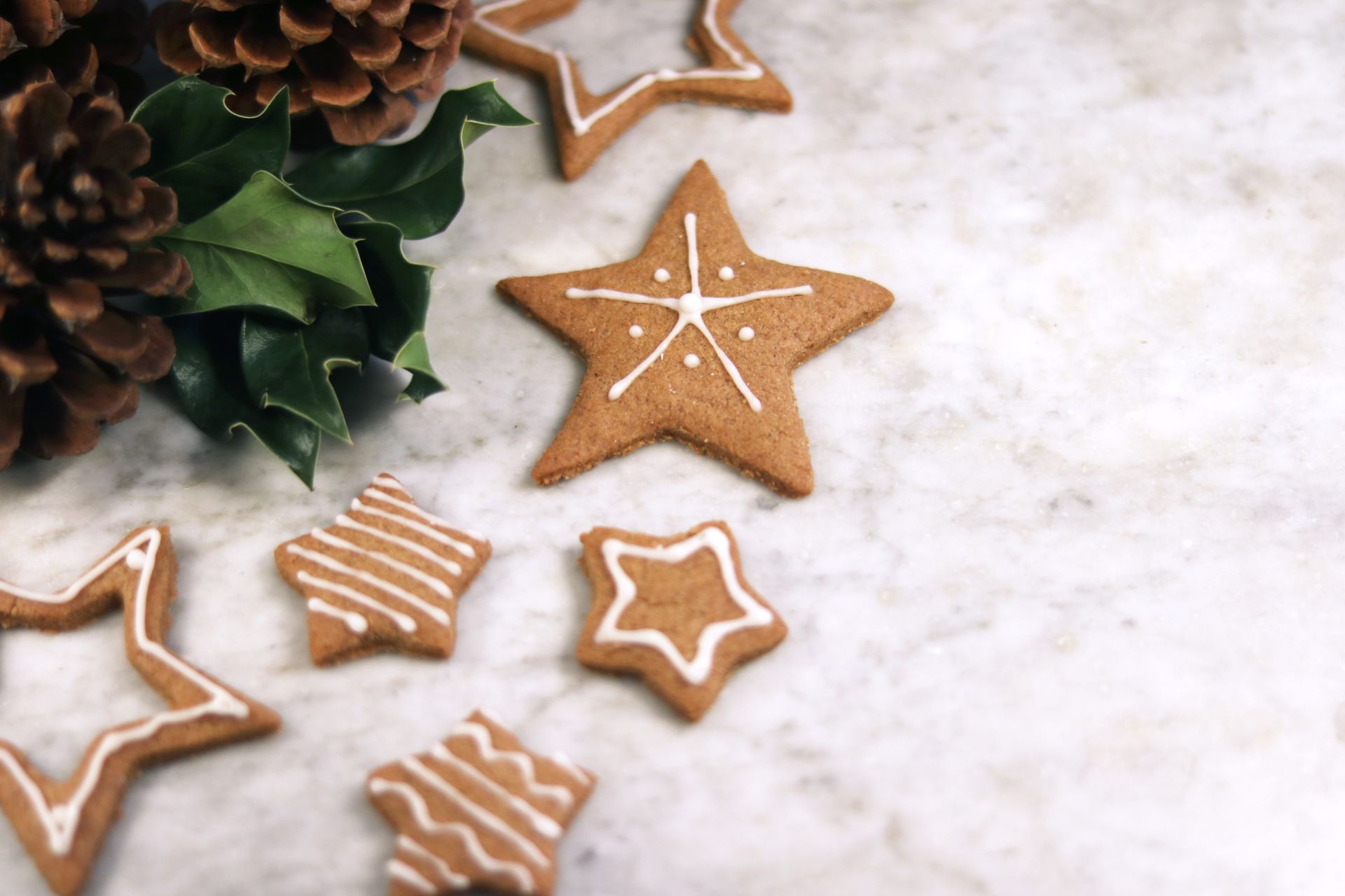 FUN WINTER AND HOLIDAY TRADITIONS WE LOVE