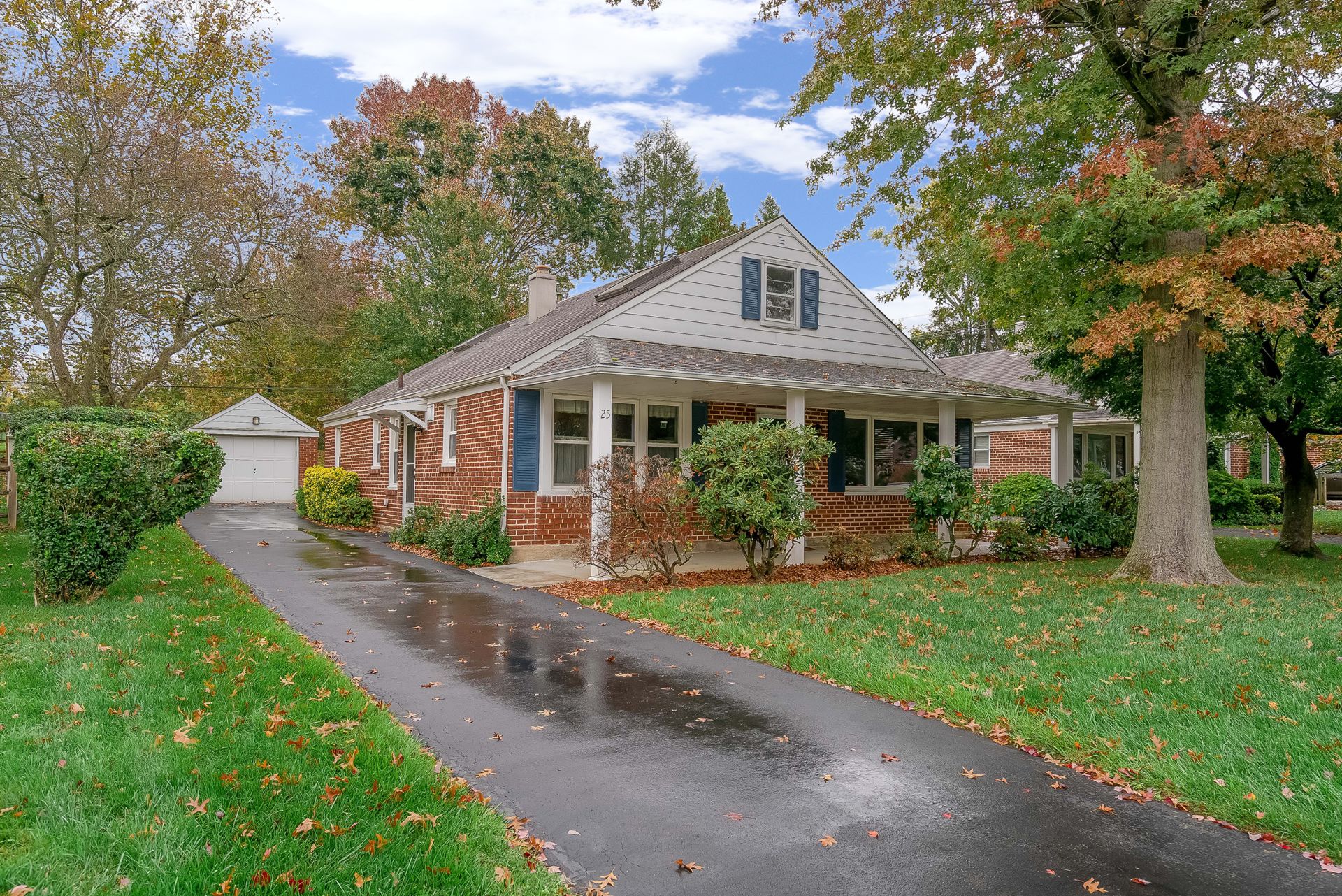 25 BROOKSIDE ROAD ERDENHEIM