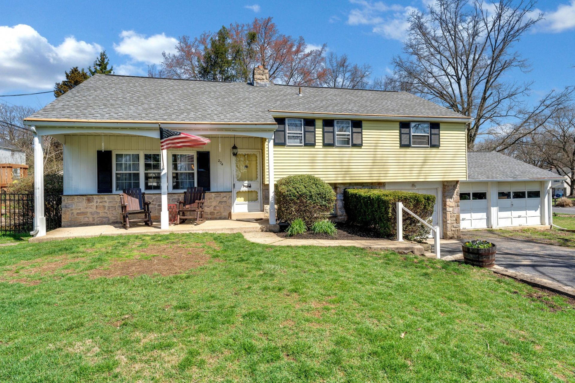 204 LETITIA LANE NORTH WALES