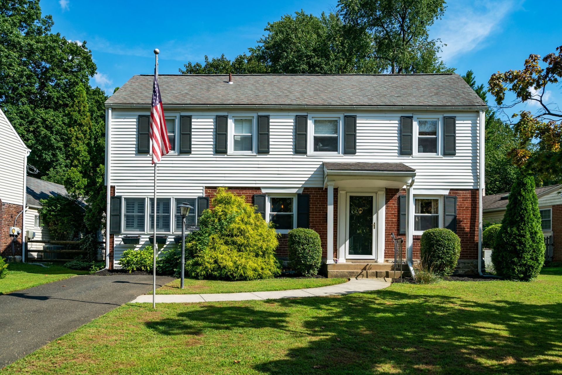 524 ENFIELD ROAD ORELAND